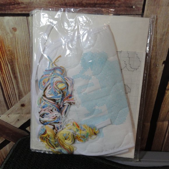 Janlynn Sleepy Bunnies Bibs set 2 Open package Cross stitch kit~Baby bib~Cute - Picture 3 of 3